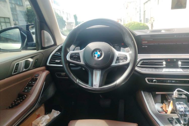 Used BMW X5 2020 xDrive30i M Sport Package Steering Wheel