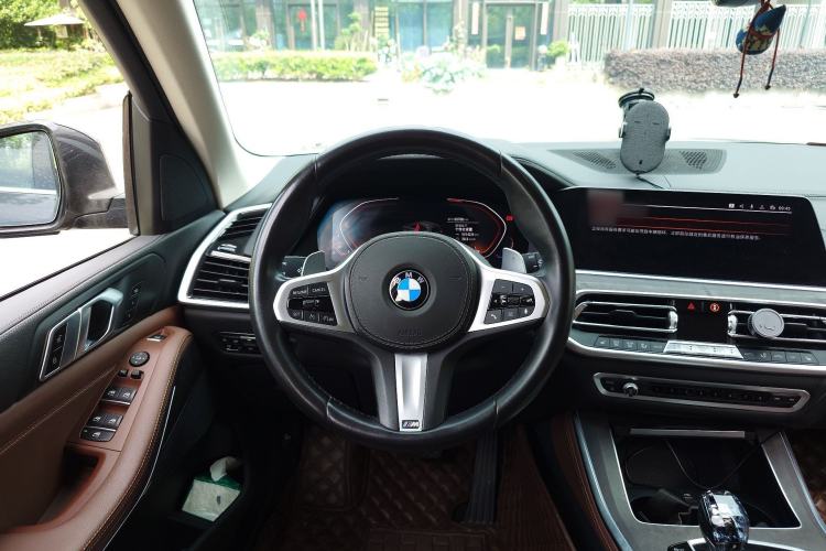 Used BMW X5 2020 xDrive40i M Sport Package Steering Wheel