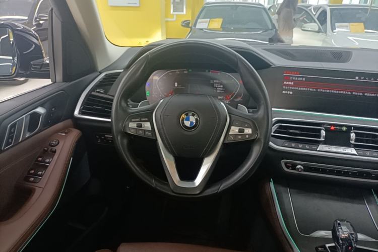 Used BMW X5 2020 xDrive30i X Design Package Steering Wheel