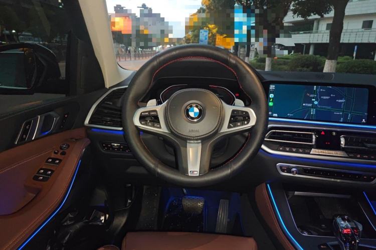 Used BMW X5 2020 xDrive30i M Sport Package Steering Wheel