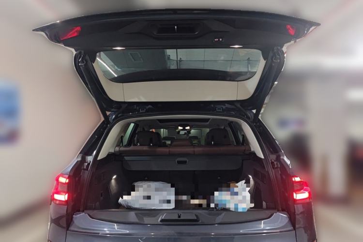 Used BMW X5 2020 xDrive40i M Sport Package Trunk