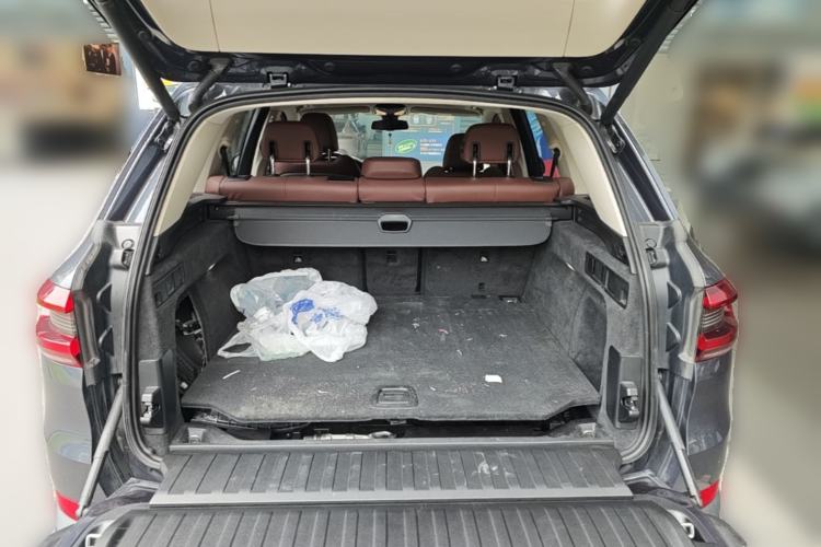 Used BMW X5 2020 xDrive30i X Design Package Trunk