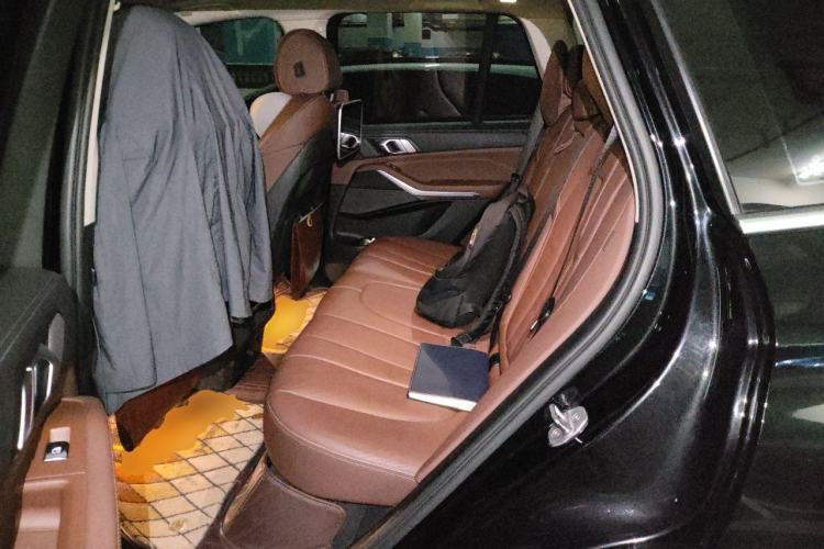 Used BMW X5 2020 xDrive30i M Sport Package Left Rear Seat