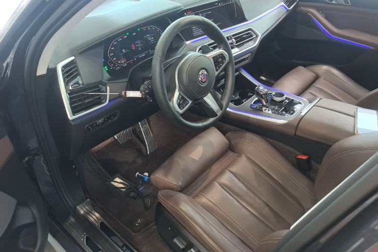 Used BMW X5 2020 xDrive40i M Sport Package Driver Seat