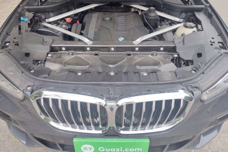 Used BMW X5 2020 xDrive40i Luxury Model with M Sport Package Engine Bay