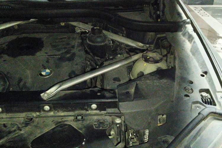 Used BMW X5 2020 xDrive30i M Sport Package Engine Bay Left