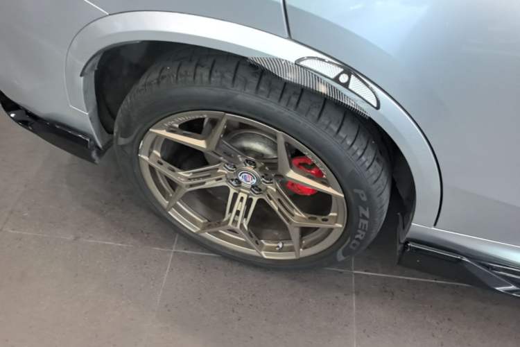Used BMW X5 2020 xDrive40i M Sport Package Exterior 5