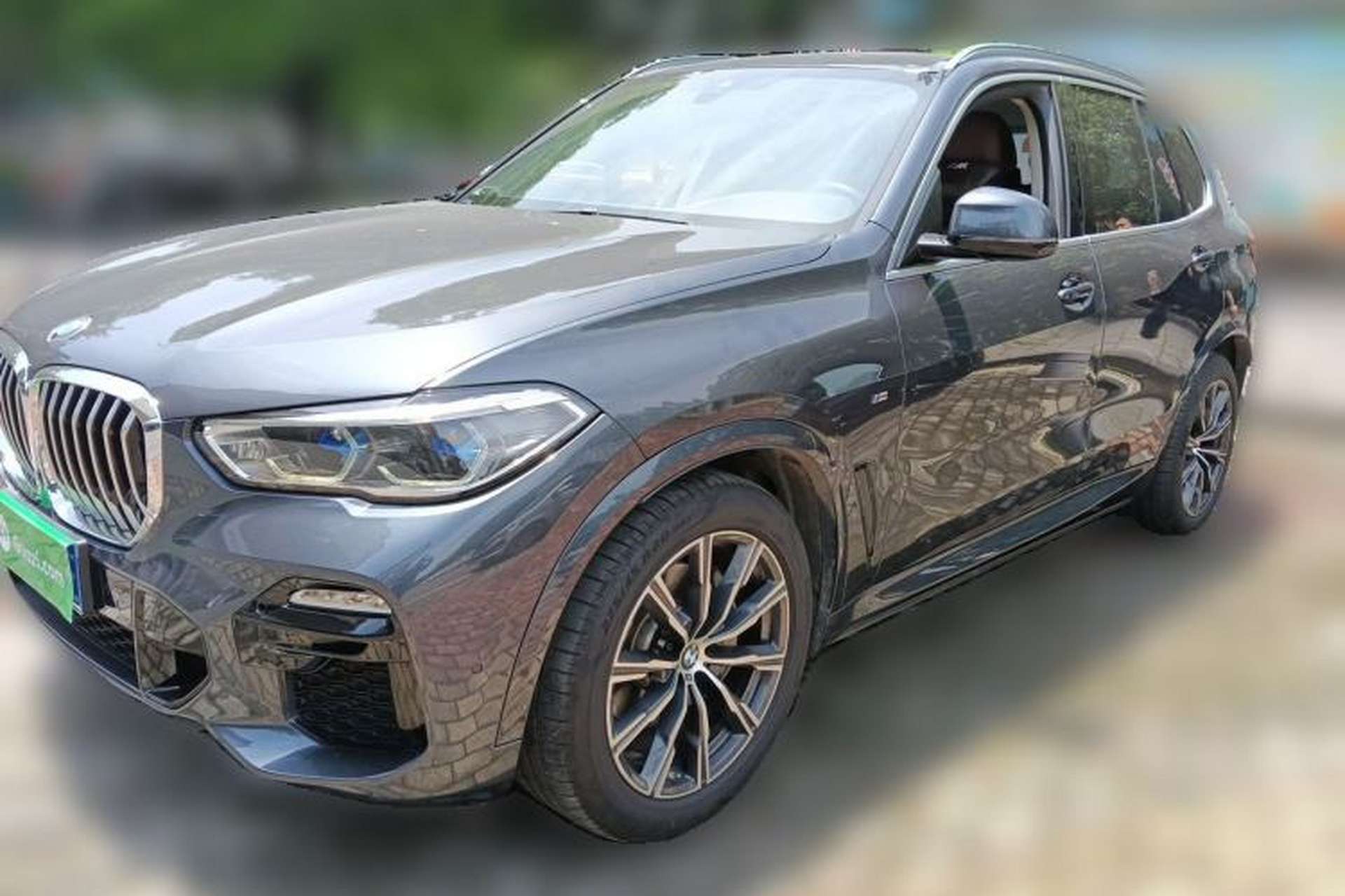 Used BMW X5 2020 xDrive40i M Sport Package Front Left 45 Deg