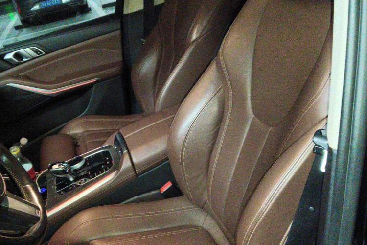 Used BMW X5 2020 xDrive30i M Sport Package Left Front Seat