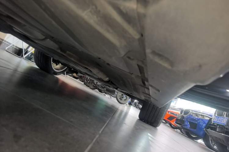Used BMW X5 2020 xDrive40i M Sport Package Right Side Sill