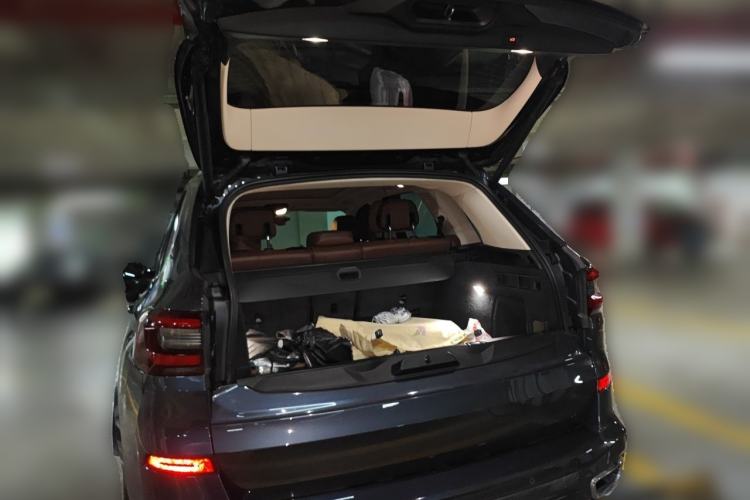 Used BMW X5 2020 xDrive30i M Sport Package Trunk