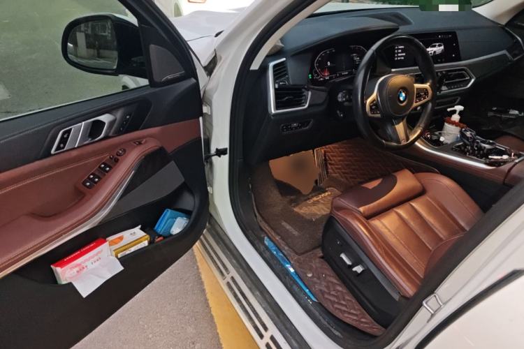 Used BMW X5 2020 xDrive40i M Sport Package Driver Seat