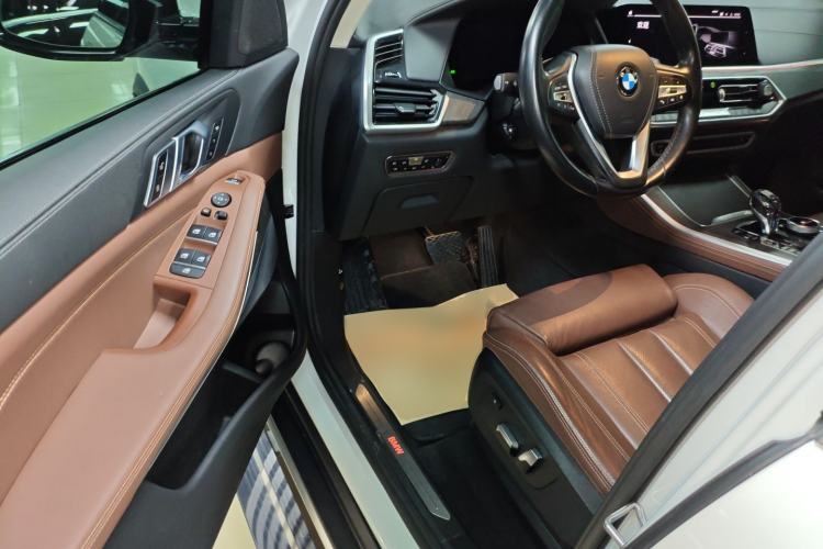 Used BMW X5 2020 xDrive30i X Design Package Driver Seat