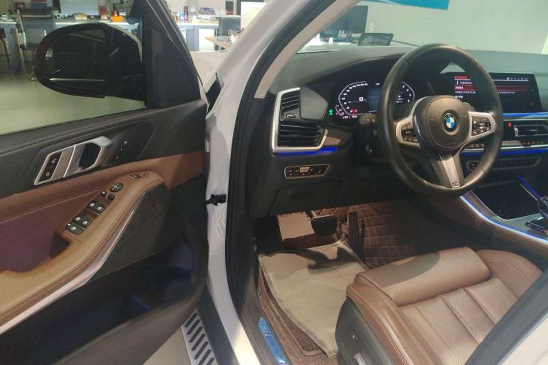 Used BMW X5 2020 xDrive30i M Sport Package Driver Seat