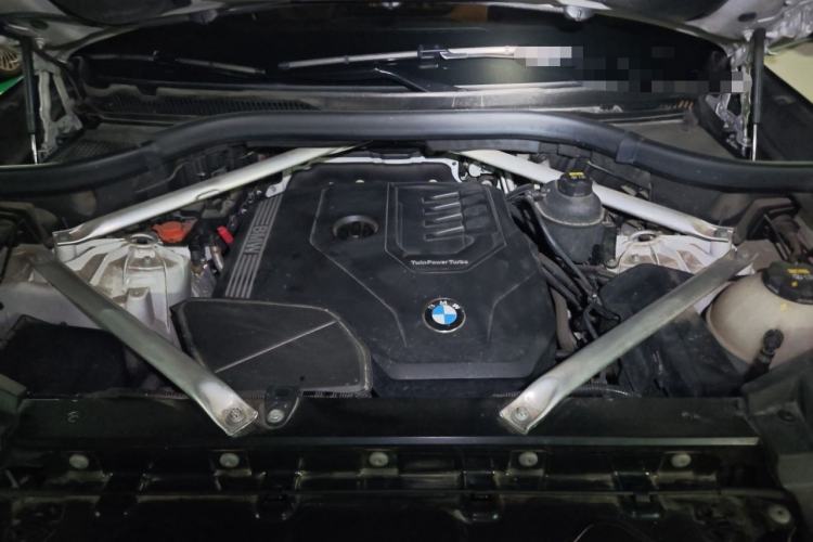 Used BMW X5 2020 xDrive30i M Sport Package Engine Bay