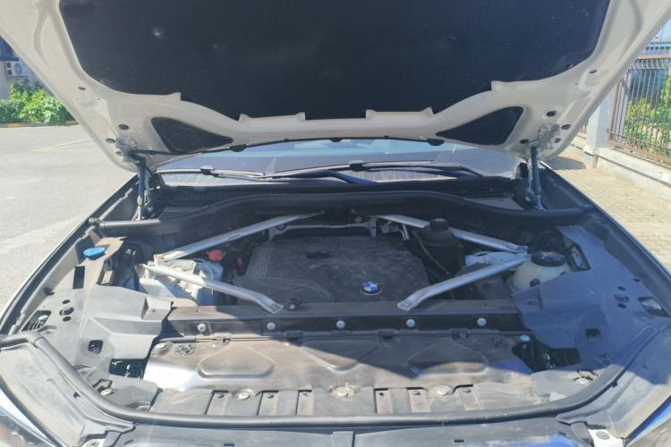 Used BMW X5 2020 xDrive30i M Sport Package Engine Bay