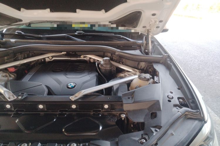 Used BMW X5 2020 xDrive30i X Design Package Engine Bay Left