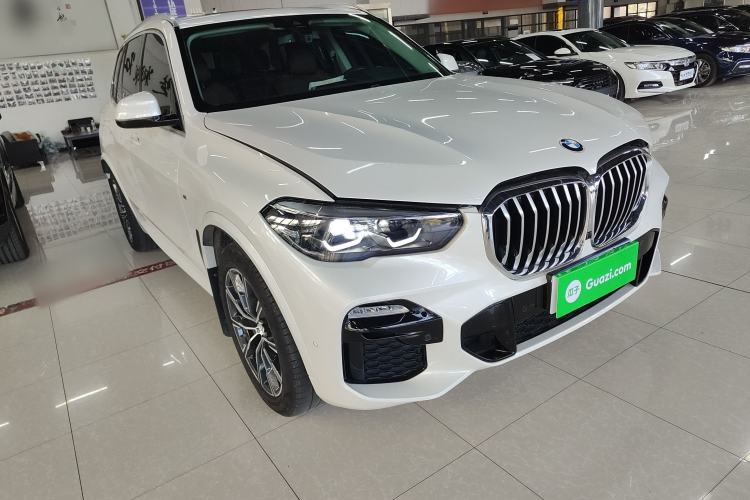 Used BMW X5 2020 xDrive30i M Sport Package Exterior 2