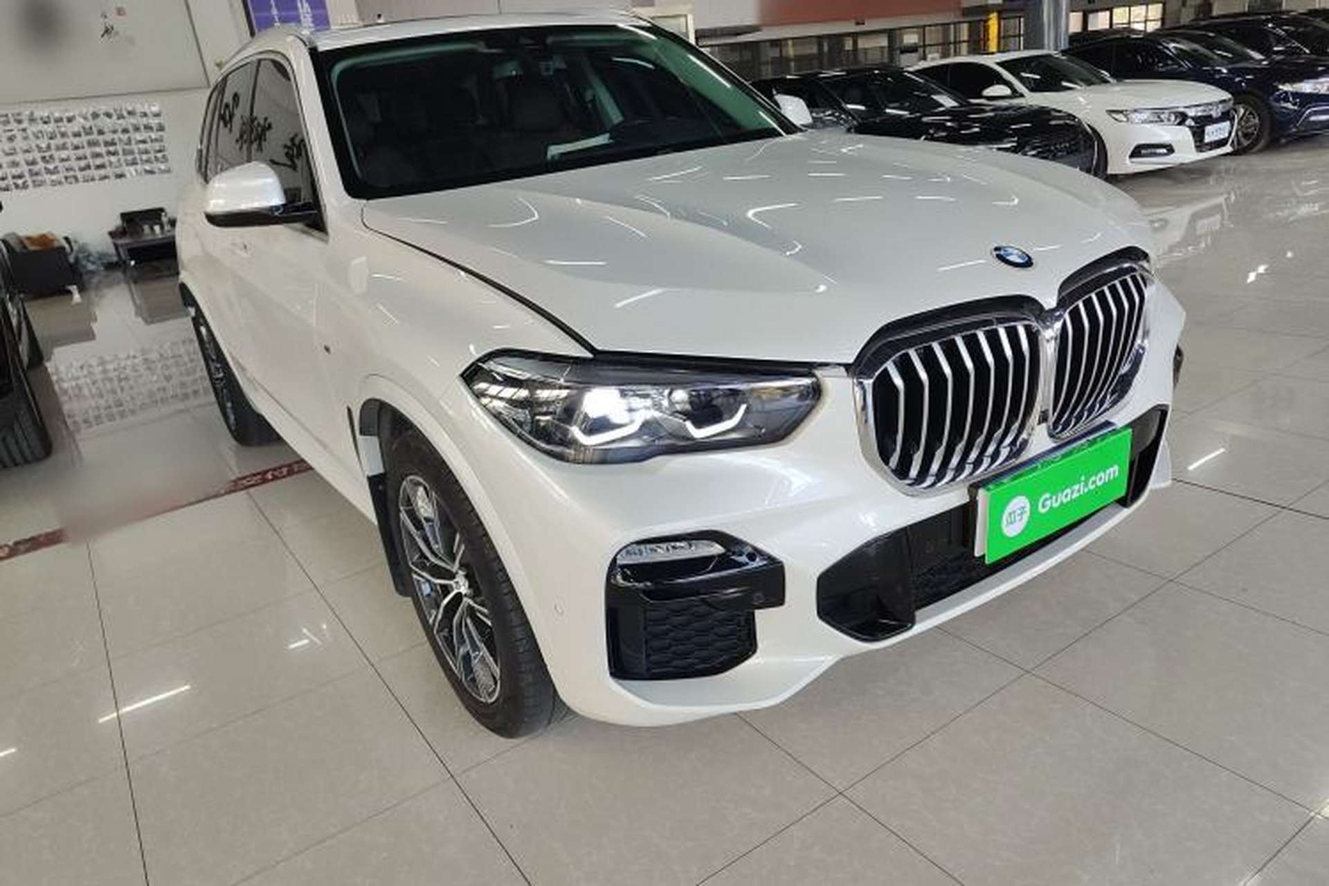 Used BMW X5 2020 xDrive30i M Sport Package Exterior 2