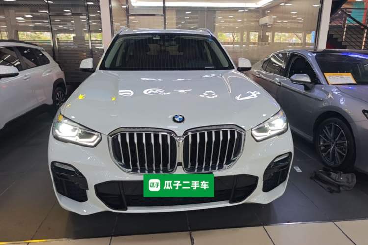 Used BMW X5 2020 xDrive30i M Sport Package Front