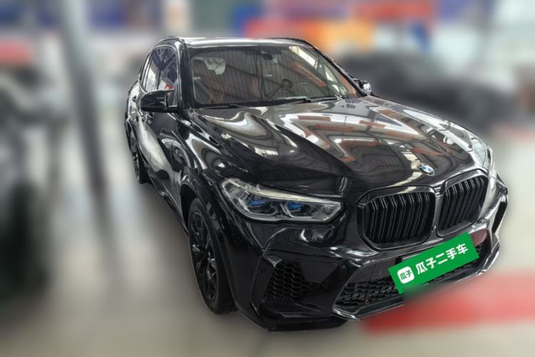 Used BMW X5 2020 xDrive40i M Sport Package Front Right 45 Deg