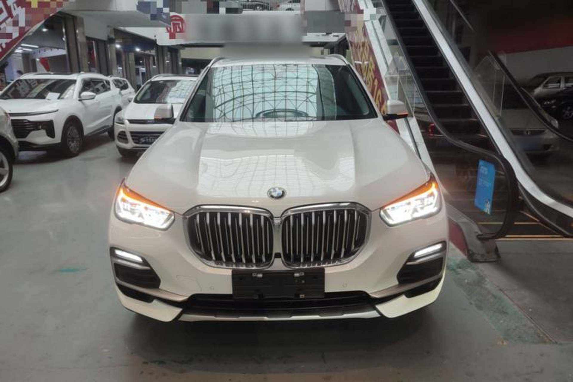 Used BMW X5 2020 xDrive30i X Design Package Front