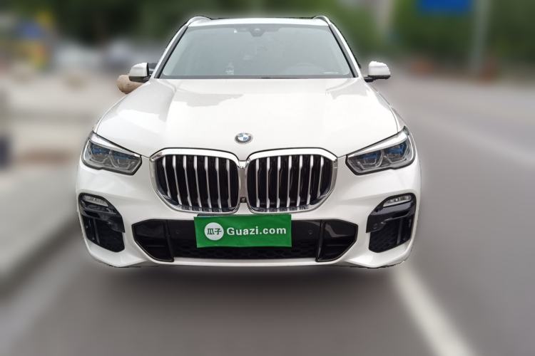 Used BMW X5 2020 xDrive40i M Sport Package Front