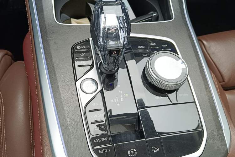 Used BMW X5 2020 xDrive40i M Sport Package Gear Lever