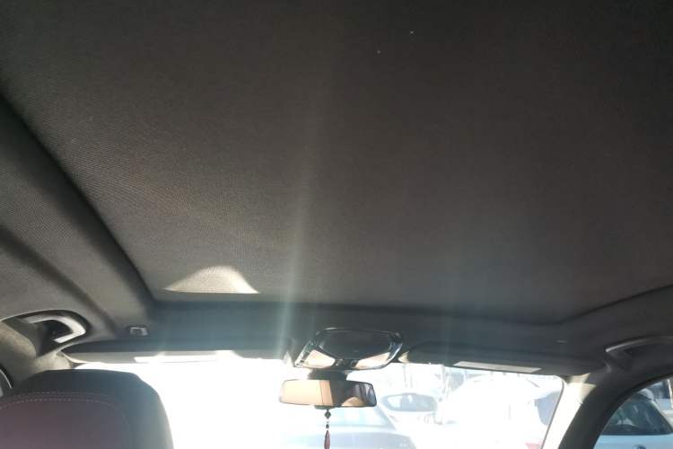 Used BMW X5  Headliner