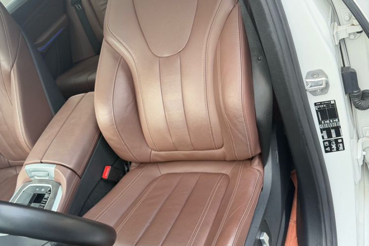 Used BMW X5 2020 xDrive30i M Sport Package Interior 6