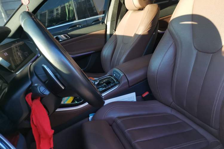 Used BMW X5  Left Front Seat