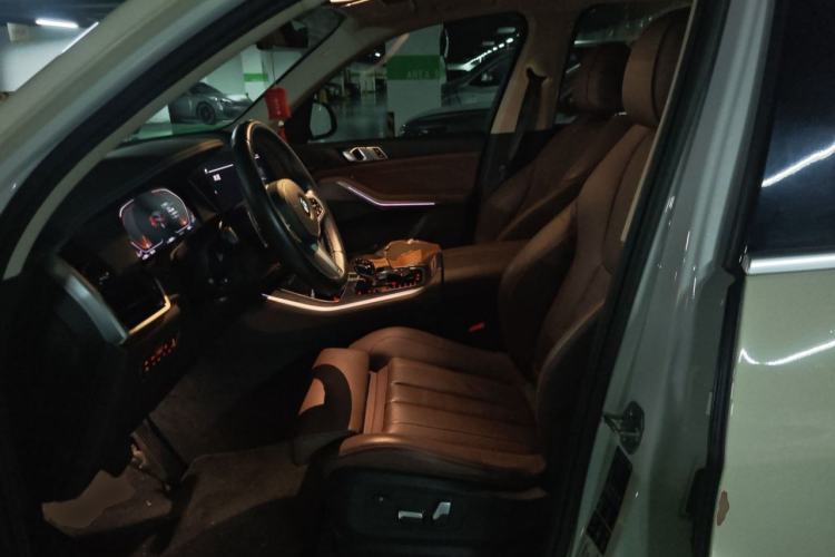 Used BMW X5 2020 xDrive30i M Sport Package Left Front Seat