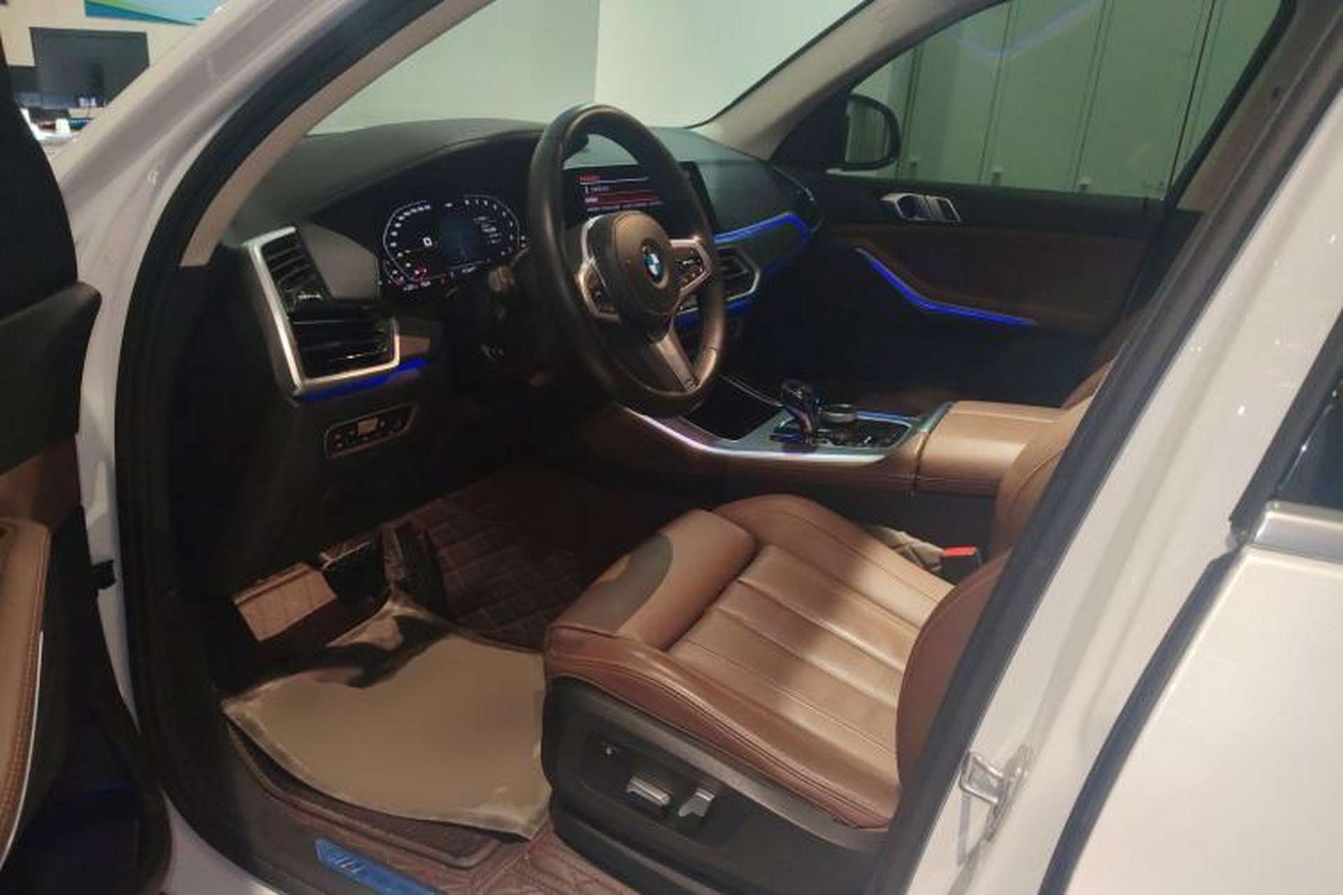 Used BMW X5 2020 xDrive30i M Sport Package Left Front Seat