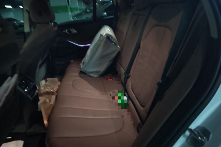 Used BMW X5 2020 xDrive30i M Sport Package Left Rear Seat