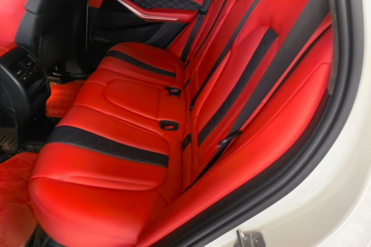 Used BMW X5 2020 xDrive40i M Sport Package Left Rear Seat