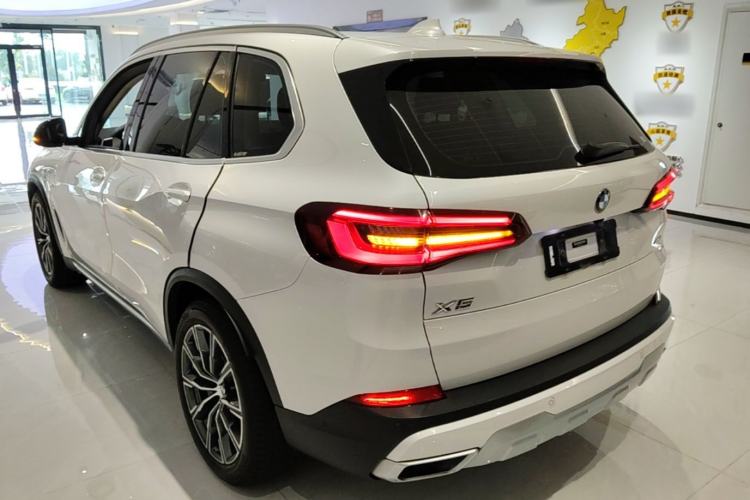 Used BMW X5 2020 xDrive30i X Design Package Rear Left 45 Deg