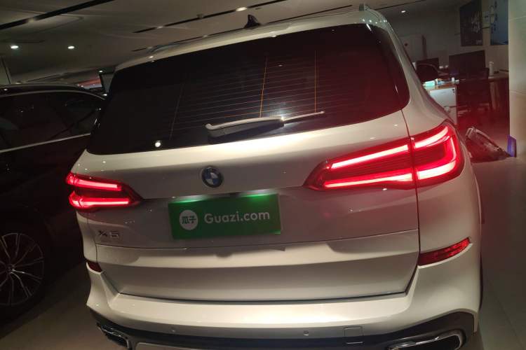 Used BMW X5 2020 xDrive30i M Sport Package Rear