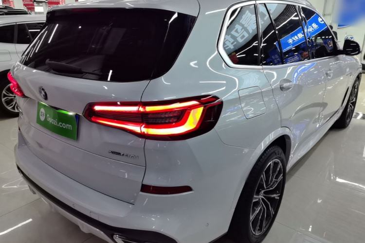Used BMW X5 2020 xDrive30i M Sport Package Rear Right 45 Deg