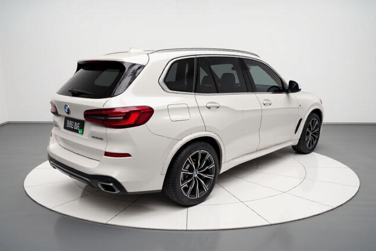 Used BMW X5 2020 xDrive40i M Sport Package Rear Right 45 Deg