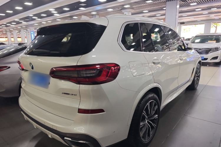 Used BMW X5 2020 xDrive30i M Sport Package Rear Right 45 Deg
