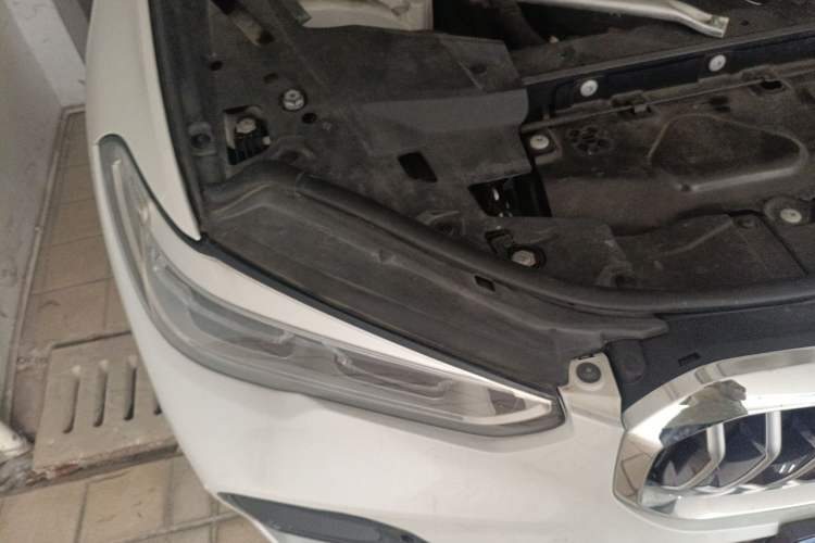 Used BMW X5 2020 xDrive40i M Sport Package Right Front Headlight