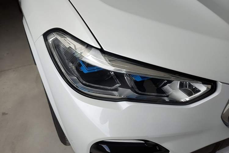 Used BMW X5 2020 xDrive30i M Sport Package Right Front Headlight