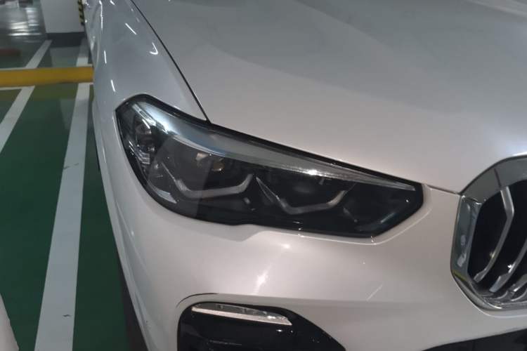 Used BMW X5 2020 xDrive30i M Sport Package Right Front Headlight