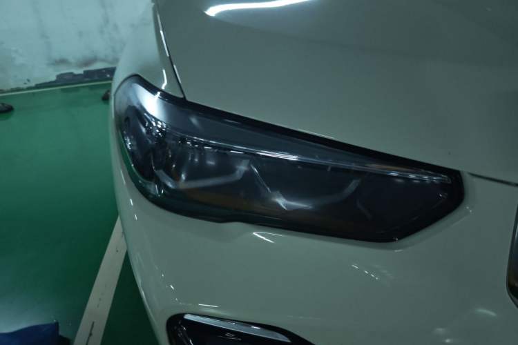 Used BMW X5 2020 xDrive30i M Sport Package Right Front Headlight