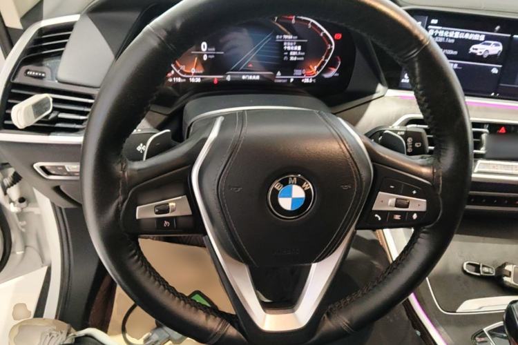Used BMW X5 2020 xDrive30i X Design Package Steering Wheel