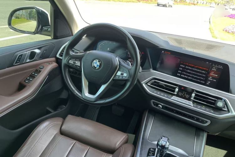 Used BMW X5 2020 xDrive30i X Design Package Steering Wheel