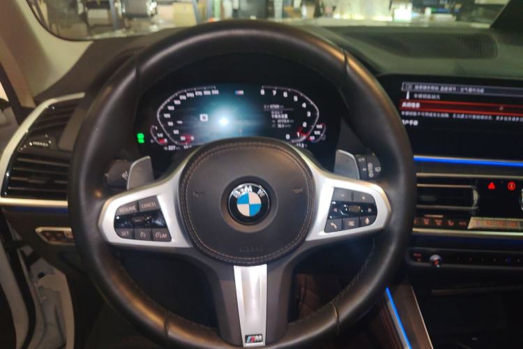 Used BMW X5 2020 xDrive30i M Sport Package Steering Wheel
