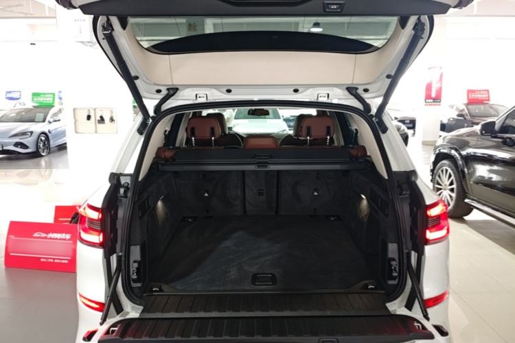Used BMW X5 2020 xDrive30i M Sport Package Trunk
