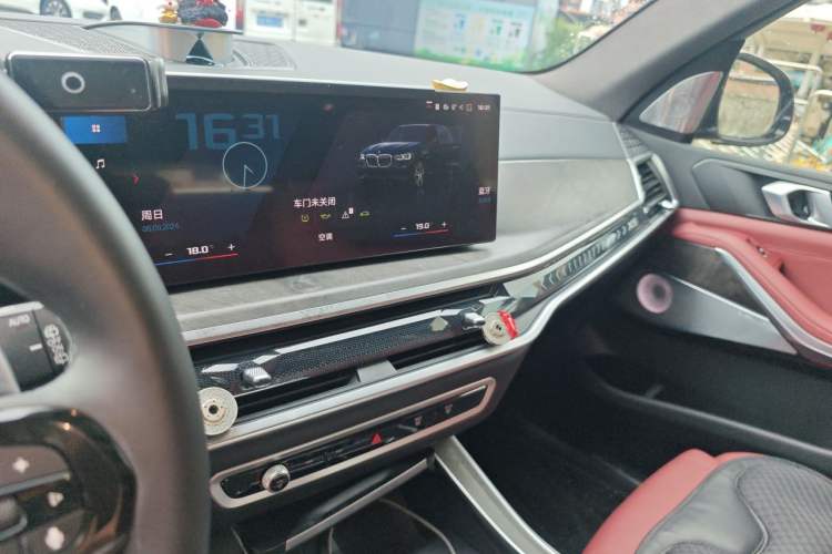 Used BMW X5 2021 xDrive30i M Sport Package Audio And AC Panel