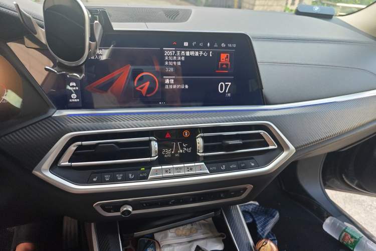 Used BMW X5  Audio And AC Panel